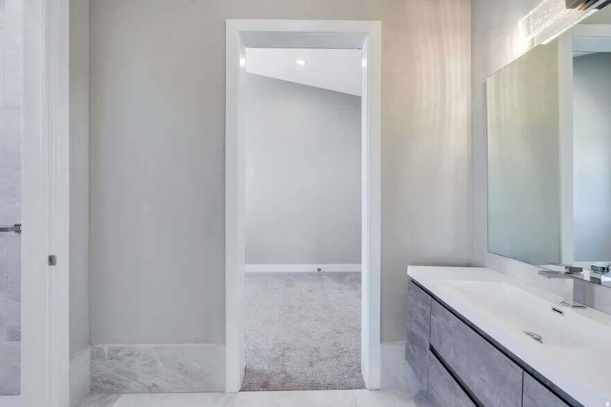 More Photos Of 7045 S 300 E, Midvale Apartments For Sale