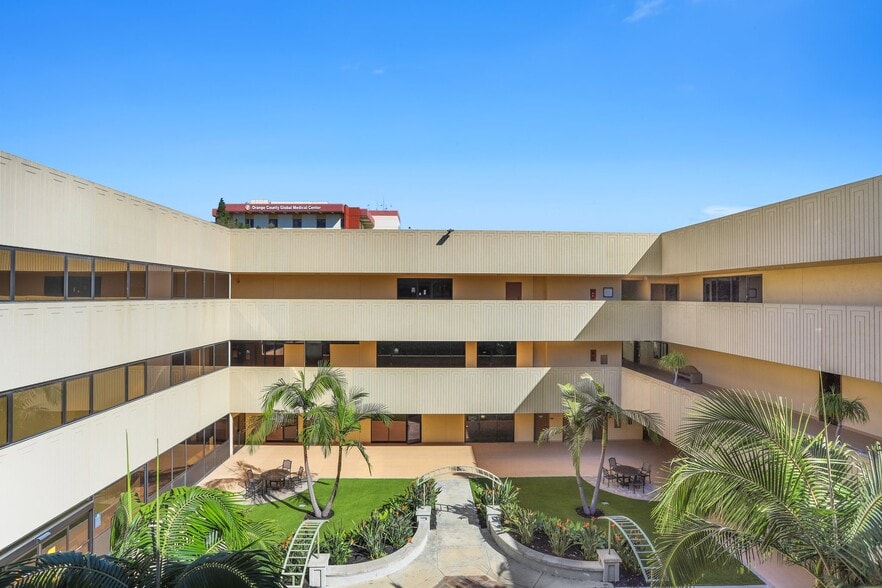 More Photos Of 999 N Tustin Ave, Santa Ana Medical For Sale