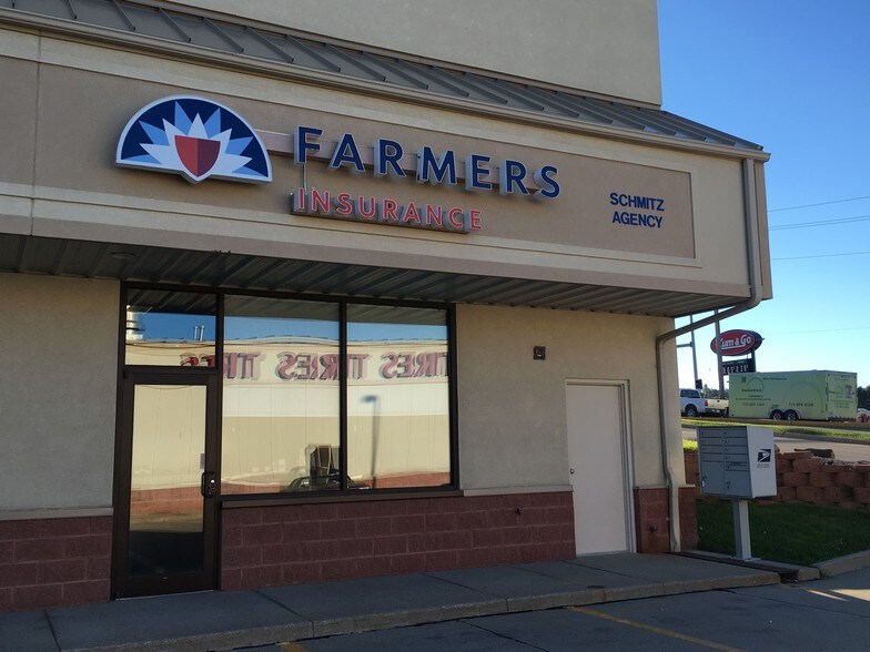 More Photos Of 1901 Hamilton Blvd, Sioux City General Retail For Sale