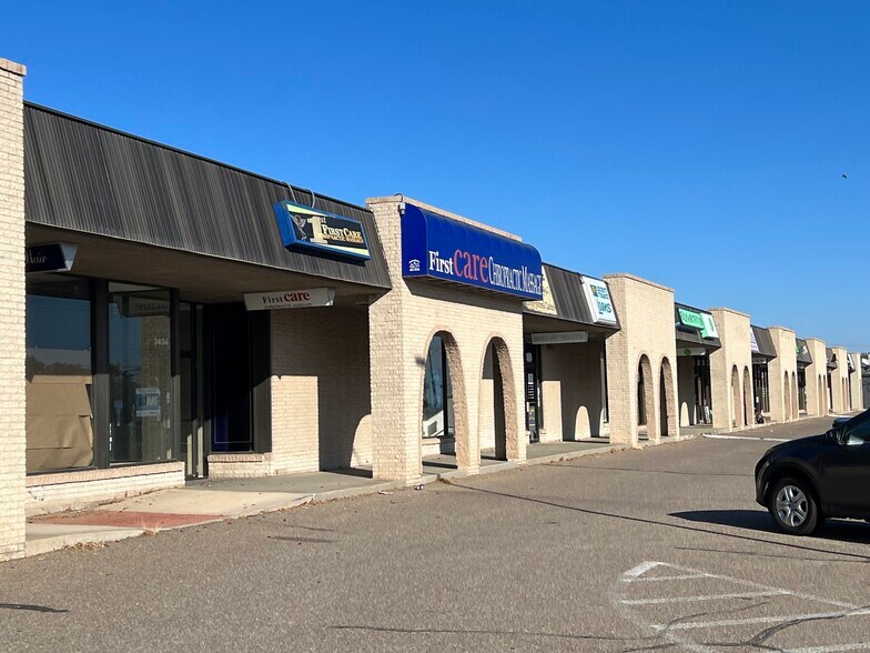 More Photos Of 3410-3454 S Western St, Amarillo Storefront For Lease