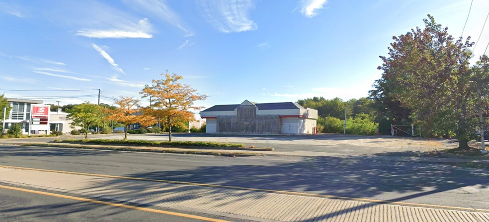 More Photos Of 237 King St, Northampton Service Station For Sale