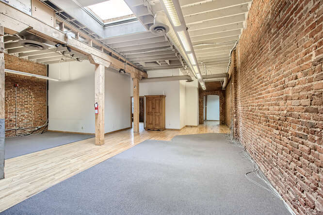 More Photos Of 1822 Blake St, Denver Office For Sale