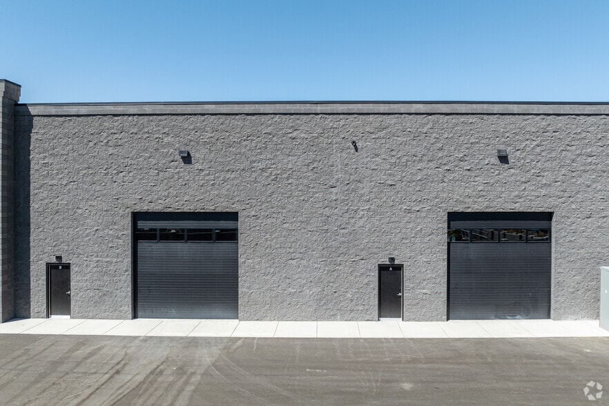 More Photos Of 1564 250 W, Spanish Fork Showroom For Sale