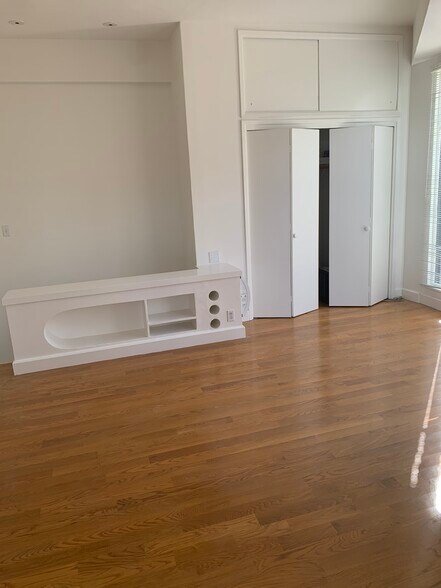 More Photos Of 37 Fulton St, San Francisco Office For Lease