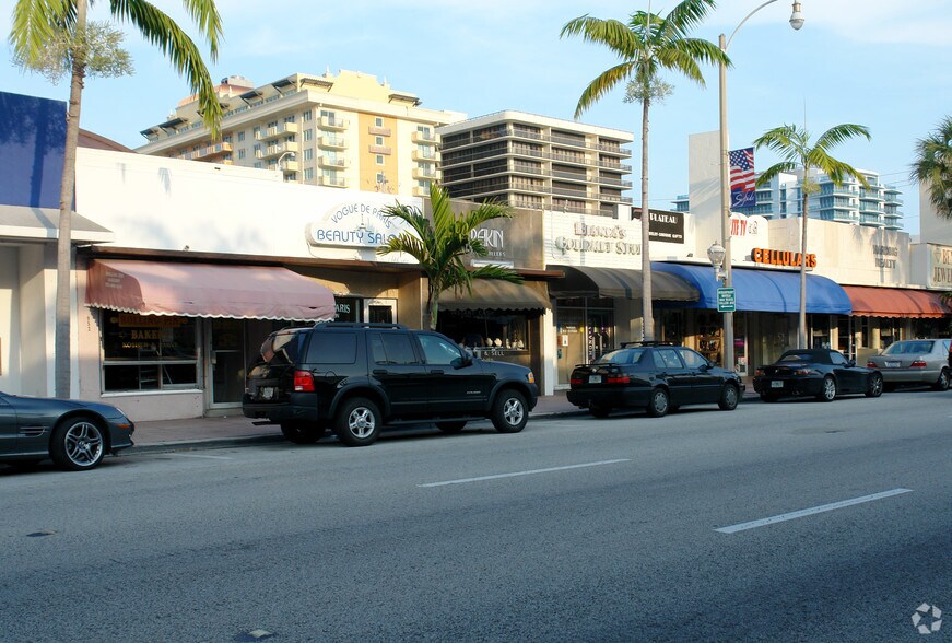 Primary Photo Of 9521 Harding Ave, Surfside Storefront For Sale