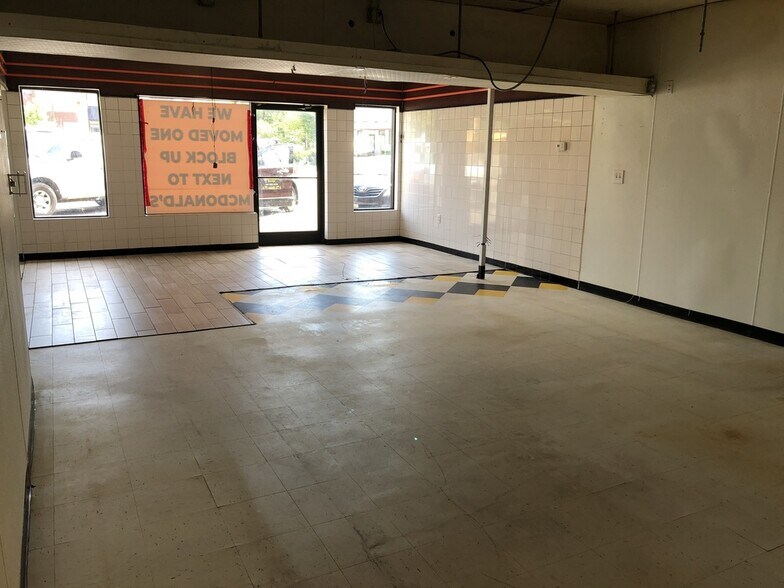 Primary Photo Of 923 N Miami Blvd, Durham General Retail For Lease