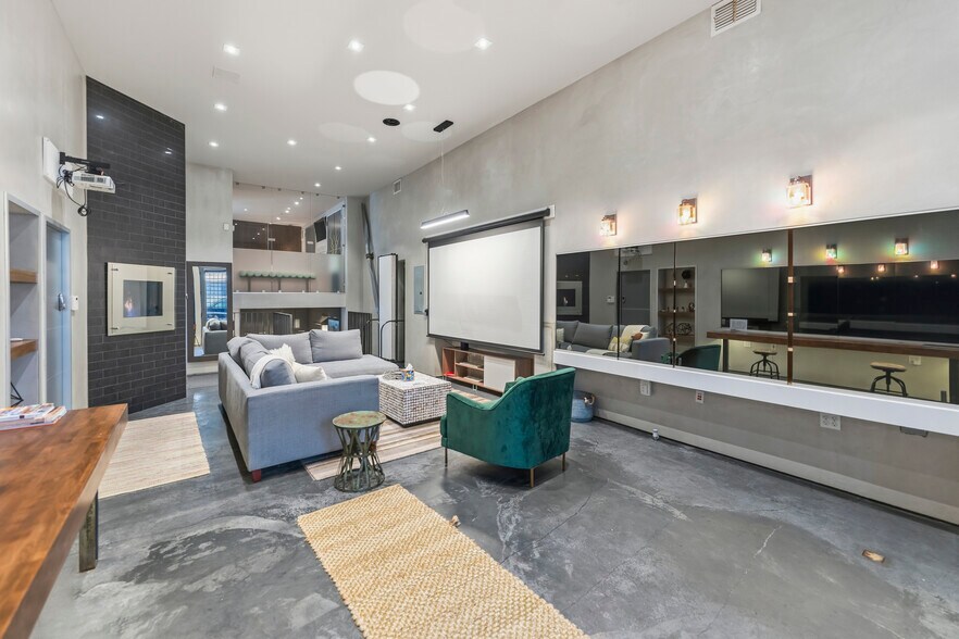 More Photos Of 2459 Lombard St, San Francisco Storefront Retail Residential For Sale