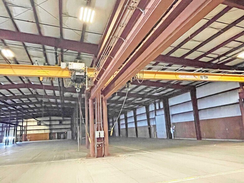 More Photos Of 76 Odell Rd, Muncy Warehouse For Lease