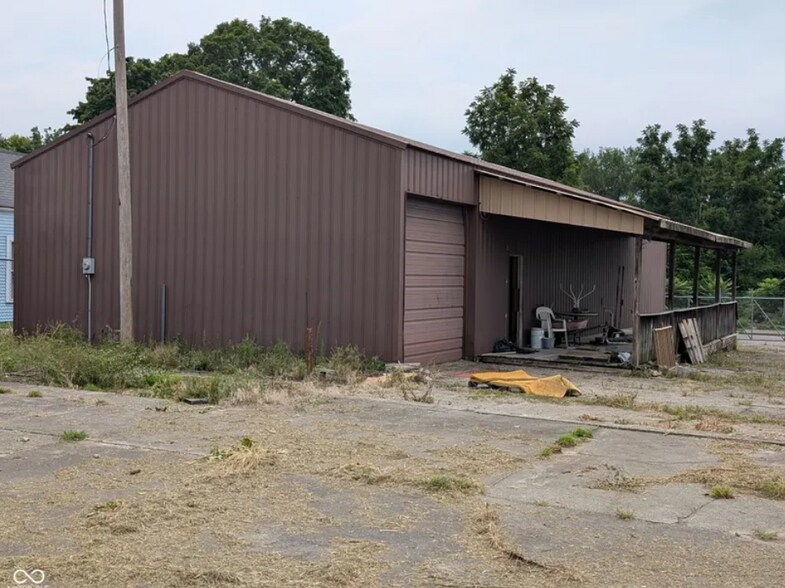 More Photos Of 1113 S Madison Ave, Anderson Warehouse For Sale