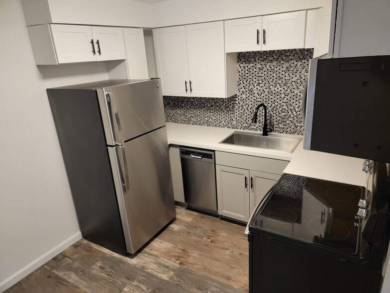 More Photos Of 1101 E Taylor St, Reno Apartments For Sale
