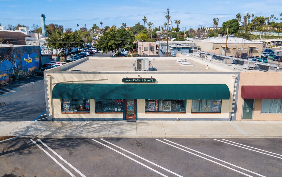 Primary Photo Of 350 E Broadway, Vista Storefront Retail Office For Lease