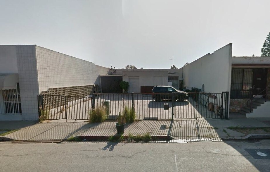 More Photos Of 936 W Hyde Park Blvd, Inglewood Manufacturing For Lease