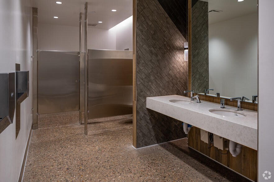 More Photos Of 355 E Germann Rd, Gilbert Office For Lease