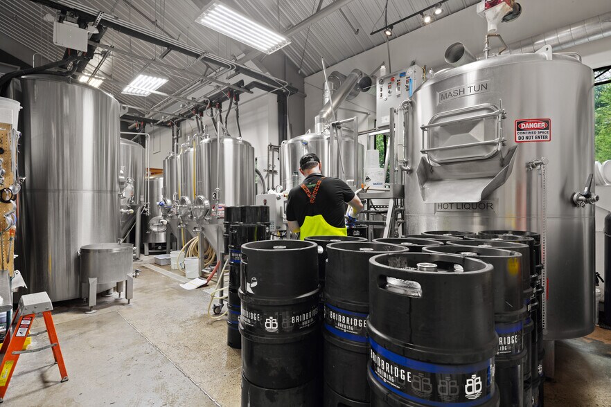 More Photos Of , Bainbridge Island Unknown For Sale