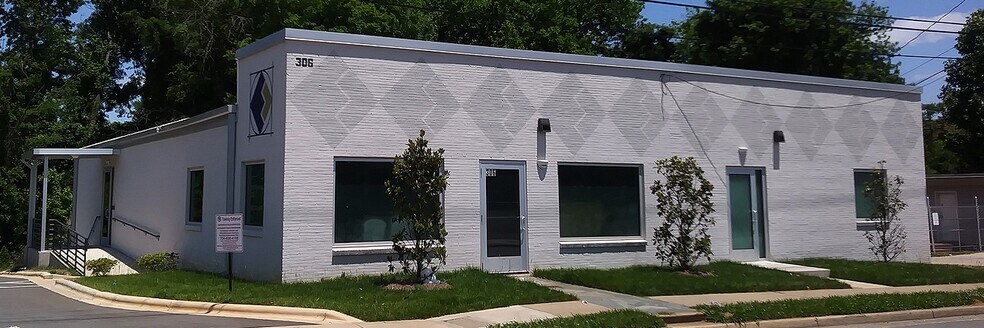 Primary Photo Of 306 Clanton Rd, Charlotte Office For Lease