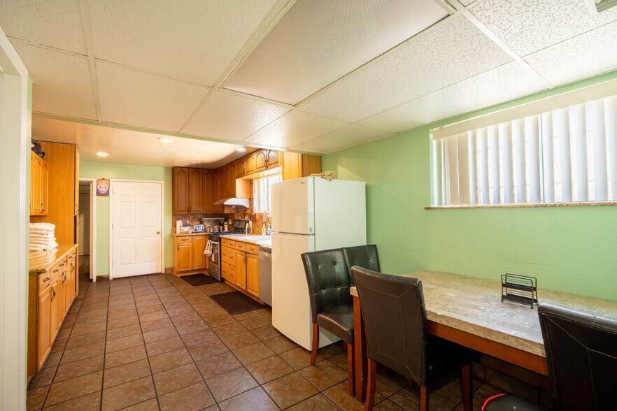 More Photos Of 9515 Folsom Blvd, Sacramento Hotel For Sale