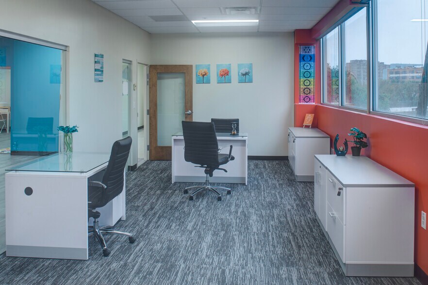 More Photos Of 1900 N Howard St, Baltimore Loft Creative Space For Lease