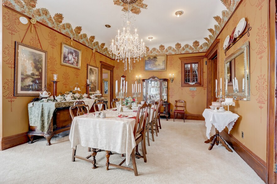 More Photos Of 3209 W Wells St, Milwaukee Hospitality For Sale