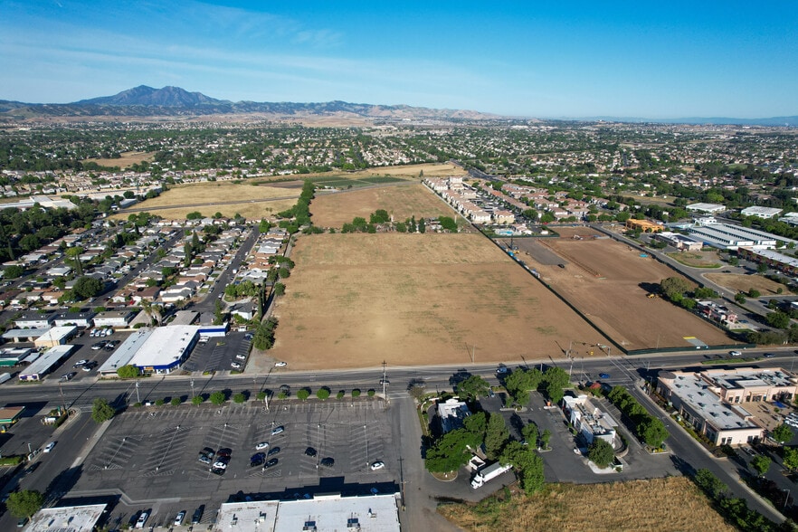 More Photos Of 7865 Brentwood Blvd, Brentwood Land For Sale