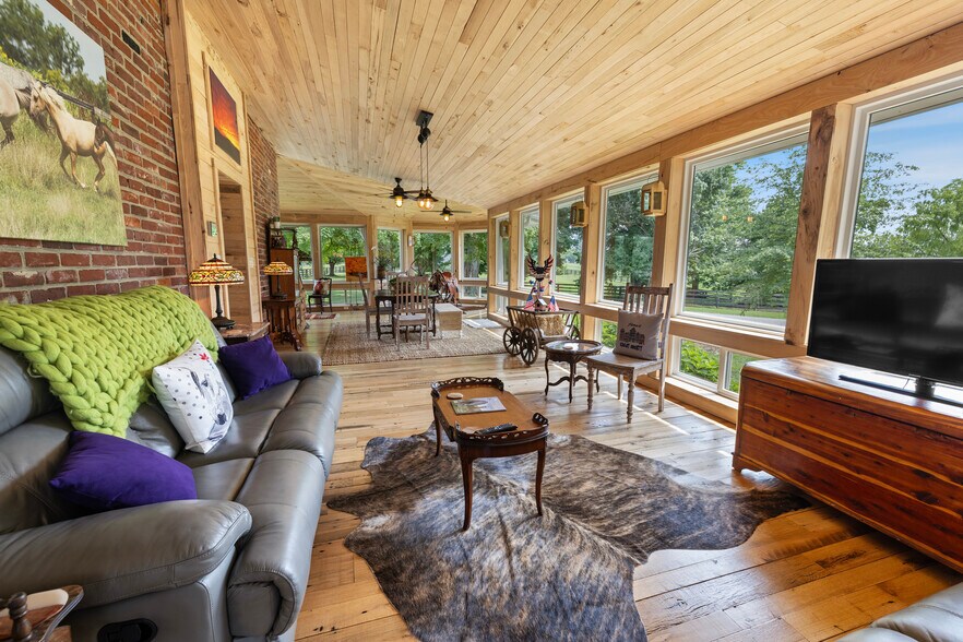 More Photos Of 575 Moody Pike, Shelbyville Land For Sale