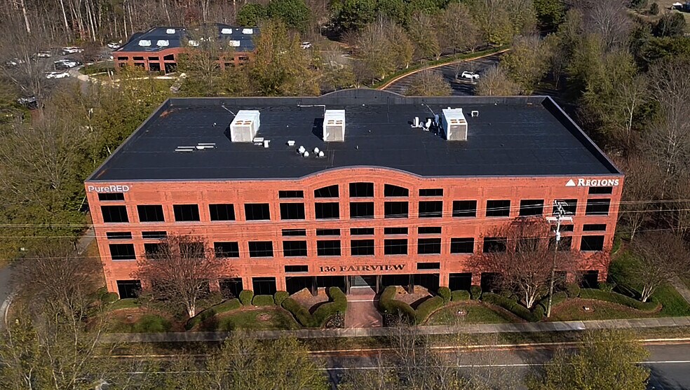 More Photos Of 136 Fairview Rd, Mooresville Medical For Lease