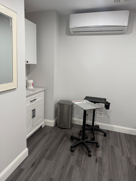 More Photos Of 53-55 Main St, Hackensack General Retail For Lease