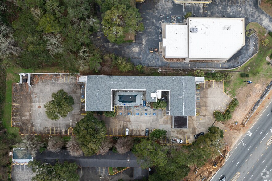 More Photos Of 2738 N Monroe St, Tallahassee Hotel For Sale