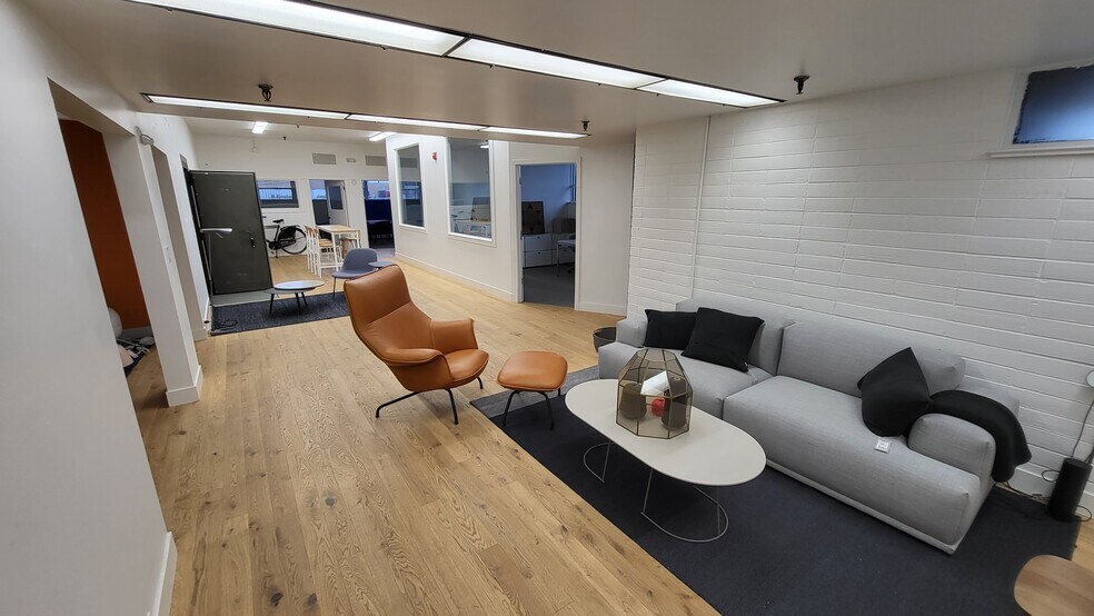 More Photos Of 3801 Race St, Denver Showroom For Lease