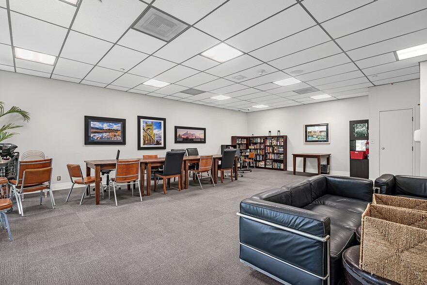 More Photos Of 500 N St, Sacramento Apartments For Sale