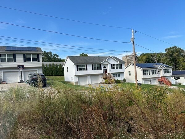 More Photos Of 160 Brookline St, Worcester Land For Sale