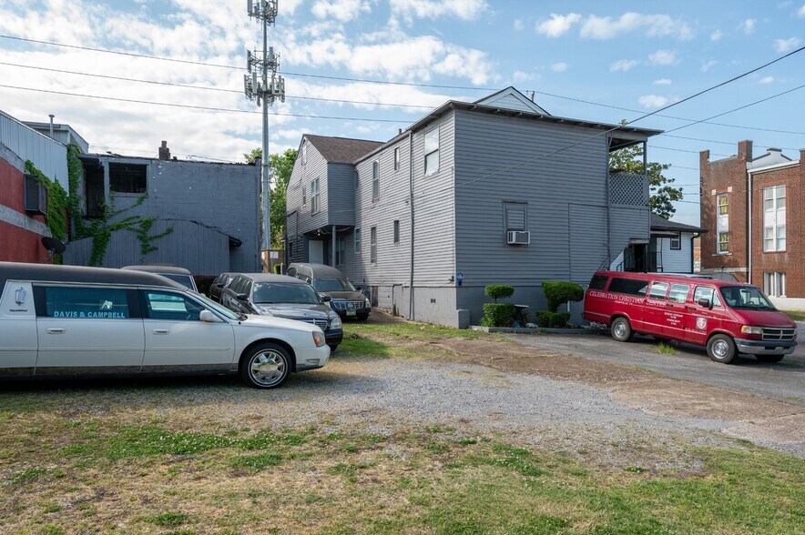 More Photos Of 1404 Jefferson St, Nashville Funeral Home For Sale