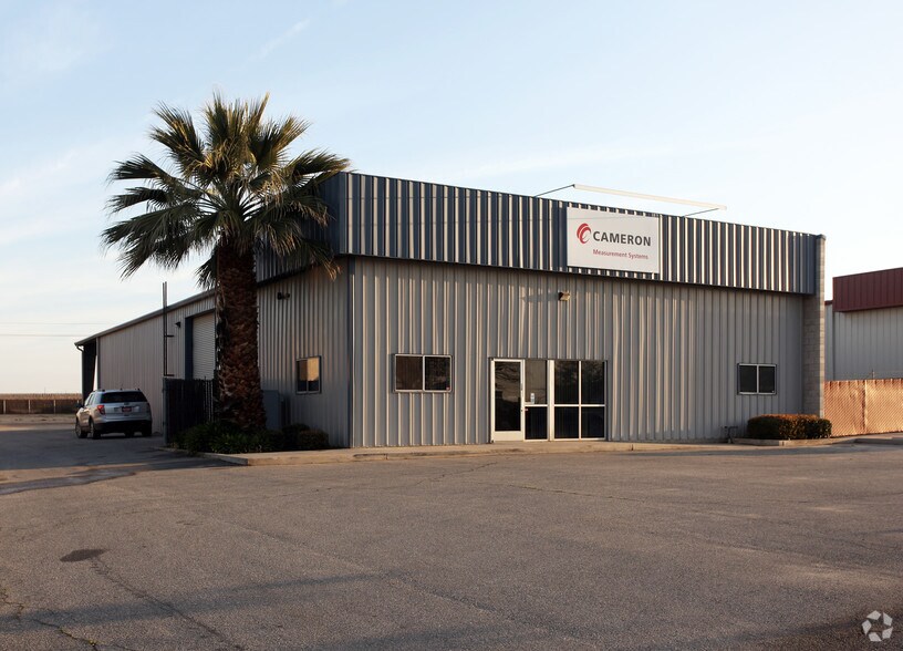 Primary Photo Of 34762 Lencioni Ave, Bakersfield Warehouse For Lease