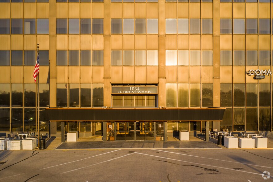 More Photos Of 1034 S Brentwood Blvd, Richmond Heights Medical For Lease
