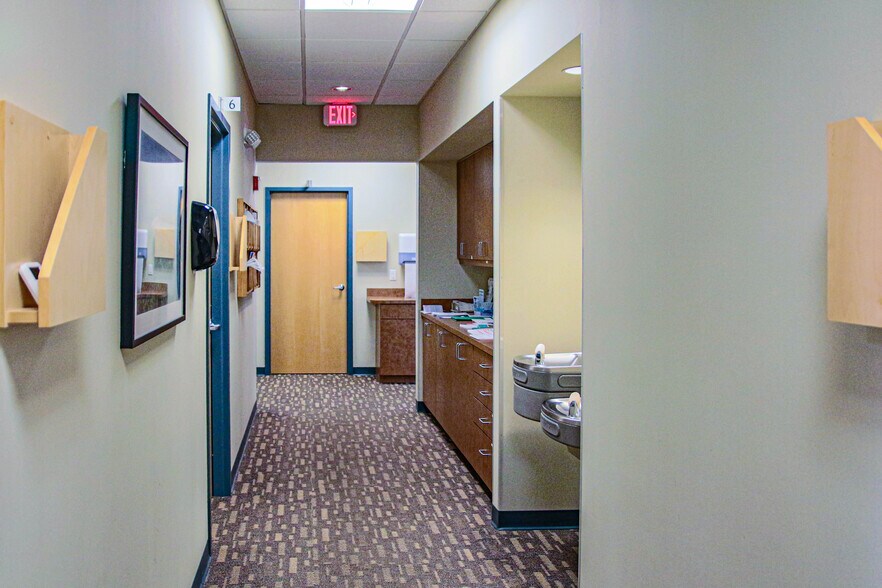 More Photos Of 600 Julian Ln, Arden Medical For Sale