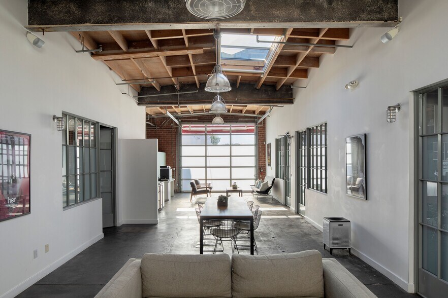 More Photos Of 1630 Euclid St, Santa Monica Loft Creative Space For Sale