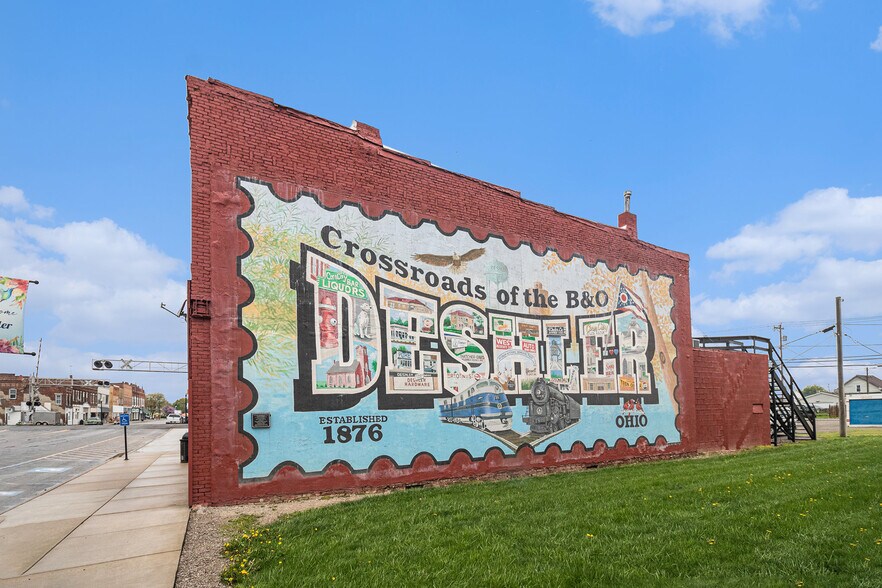 More Photos Of 107 E Main St, Deshler Storefront Retail Residential For Sale