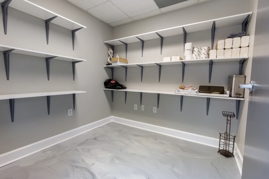 More Photos Of 2998 Panola Rd, Lithonia Medical For Lease