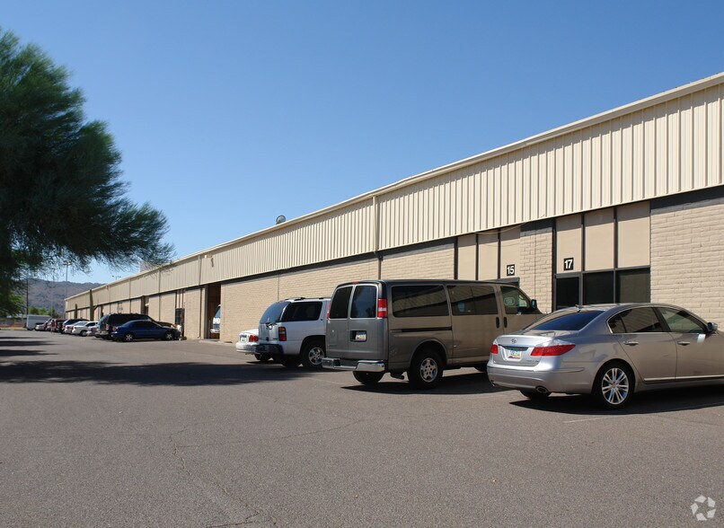 Primary Photo Of 3230 E Roeser Rd, Phoenix Unknown For Lease