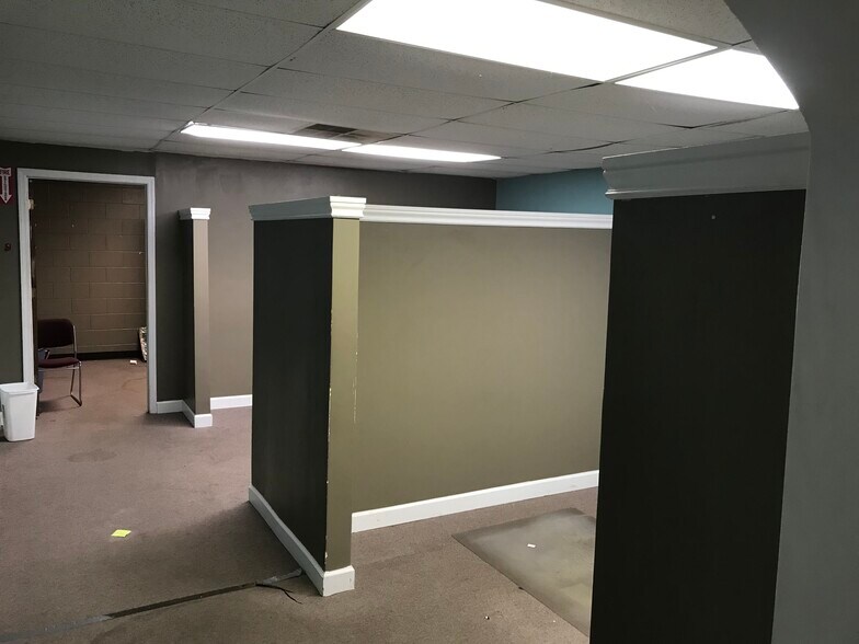 More Photos Of 2111 Saint Andrew St, Tarboro Unknown For Lease