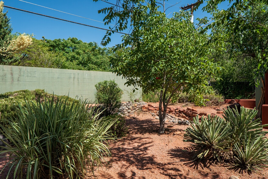 More Photos Of 110 Oak Creek Blvd, Sedona Specialty For Sale