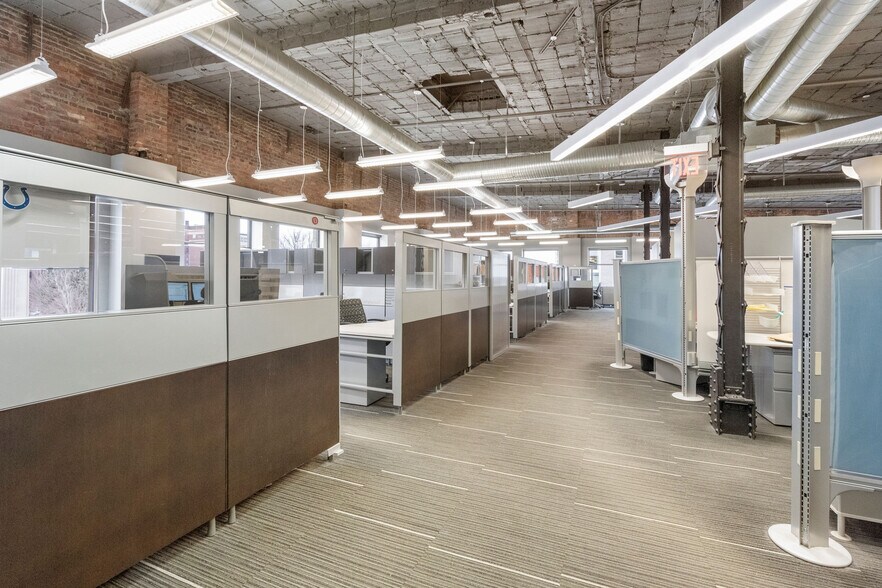 More Photos Of 241 N Pennsylvania St, Indianapolis Loft Creative Space For Lease