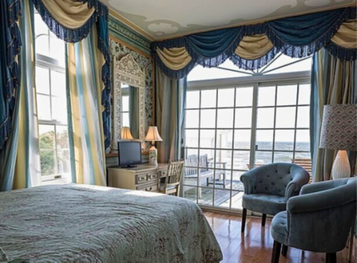 More Photos Of 33 Bayview Walk, Cherry Grove Hotel For Sale