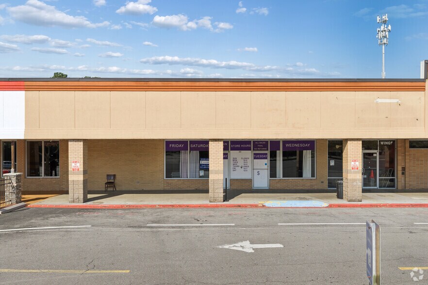More Photos Of 3349-3365 Martha Berry Hwy NW, Rome Storefront For Sale