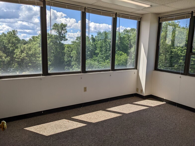 More Photos Of 545 Concord Ave, Cambridge Office For Lease