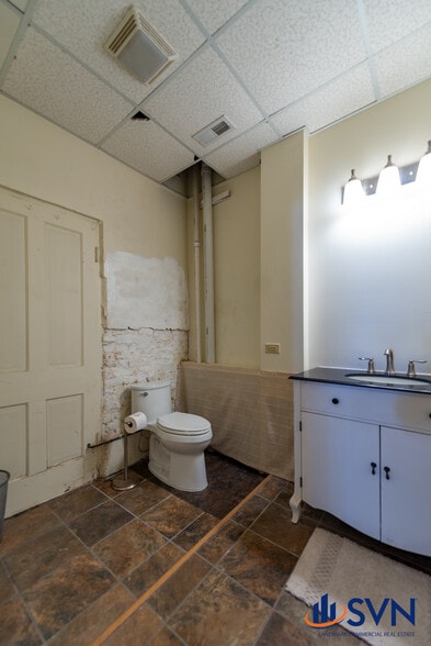 More Photos Of 115 Cedar Ave, St Charles Storefront Retail Office For Sale