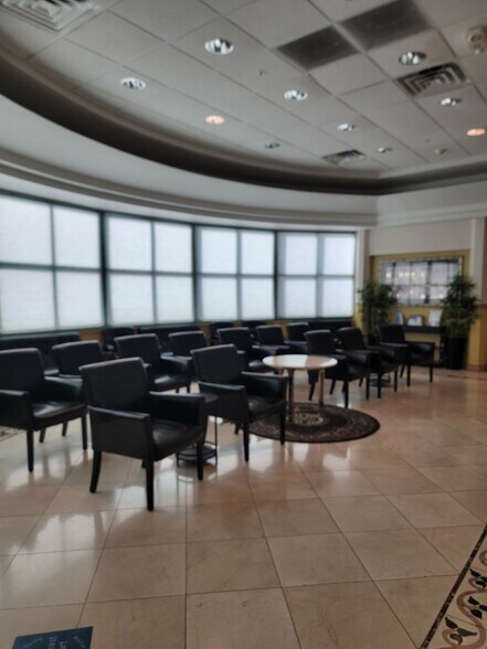 More Photos Of 2800 N Tenaya Way, Las Vegas Medical For Lease