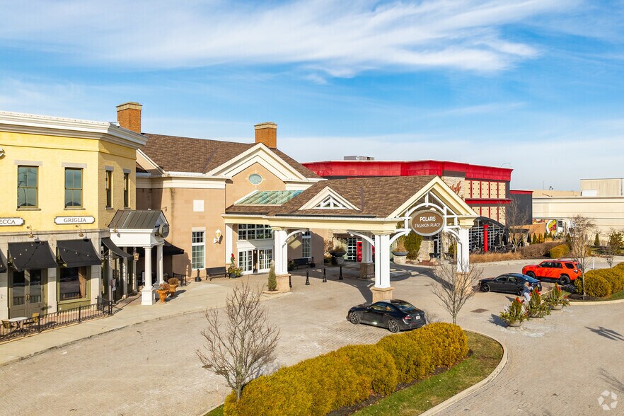 More Photos Of 1500 Polaris Pkwy, Columbus General Retail For Lease