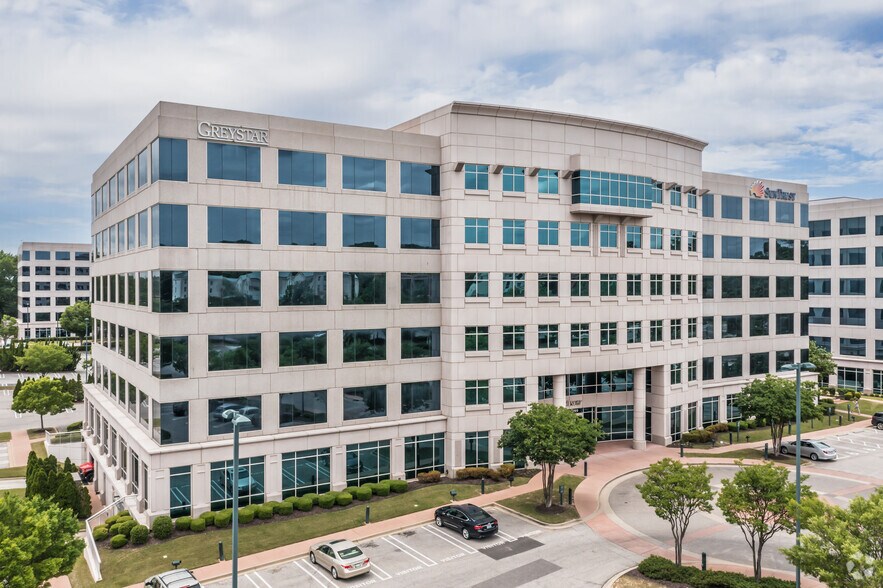 More Photos Of 999 S Shady Grove Rd, Memphis Office For Lease