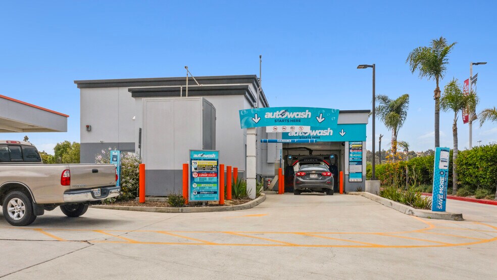 More Photos Of 3401 College Blvd, Oceanside Service Station For Sale