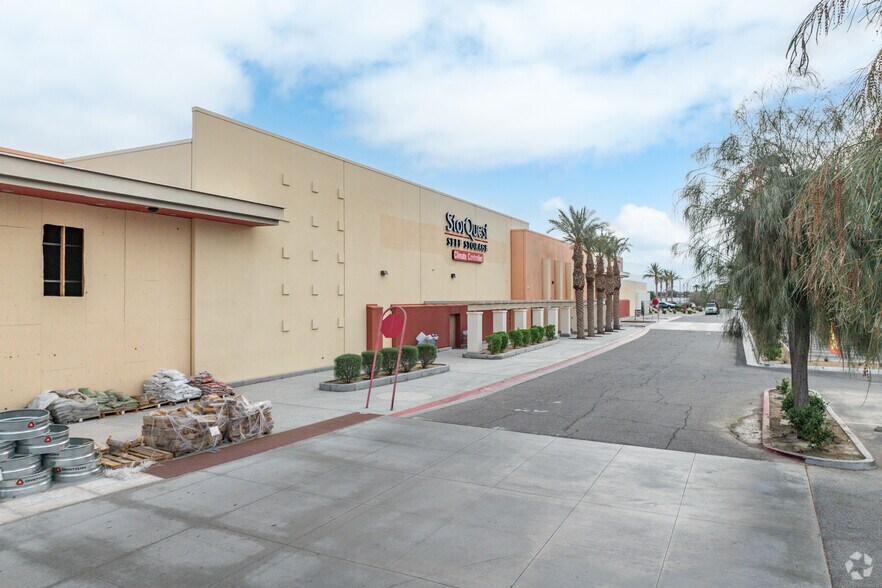 More Photos Of Jackson St @ Interstate 10, Indio Unknown For Lease